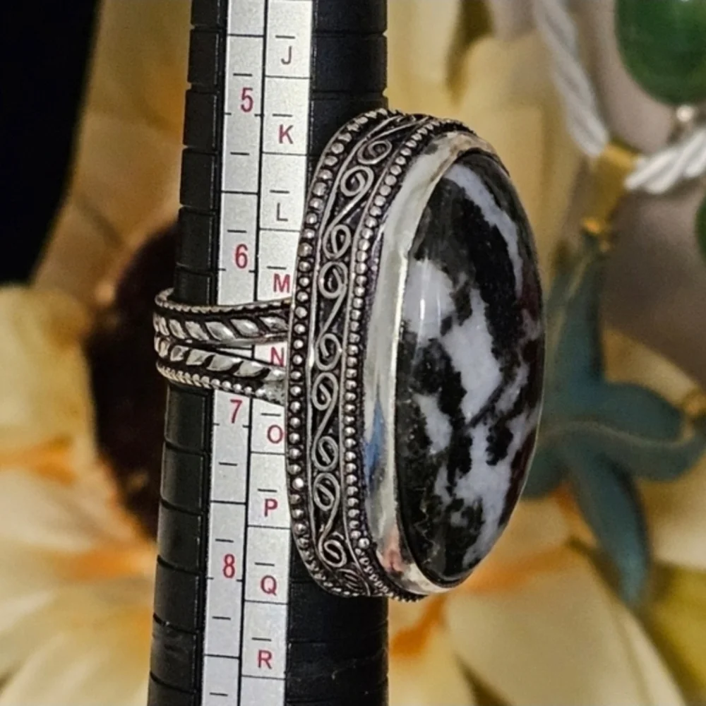 White Buffalo Turquoise Ring represents innocence, purity, strength - Picture 5 of 6